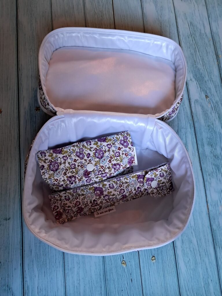 Vanity "Fleurs Mauves"